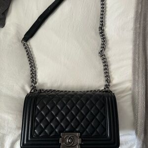 Black purse